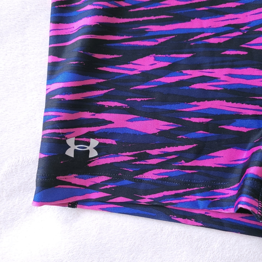 Under Armour (2 Pc) Tonal Logo Hoodie Sweatshirt & Biker Abstract Shorts MEDIUM - Picture 10 of 14